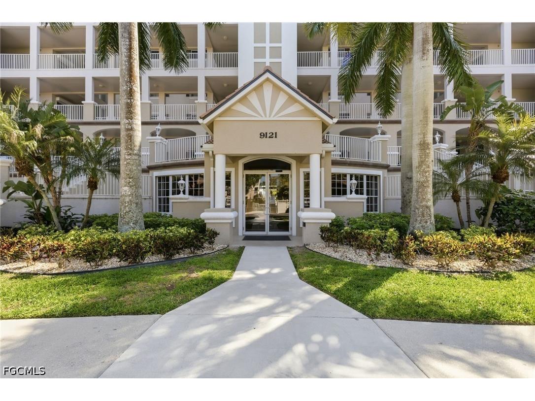 9121 Southmont Cove #102 Fort Myers FL 33908 2026017705 image3