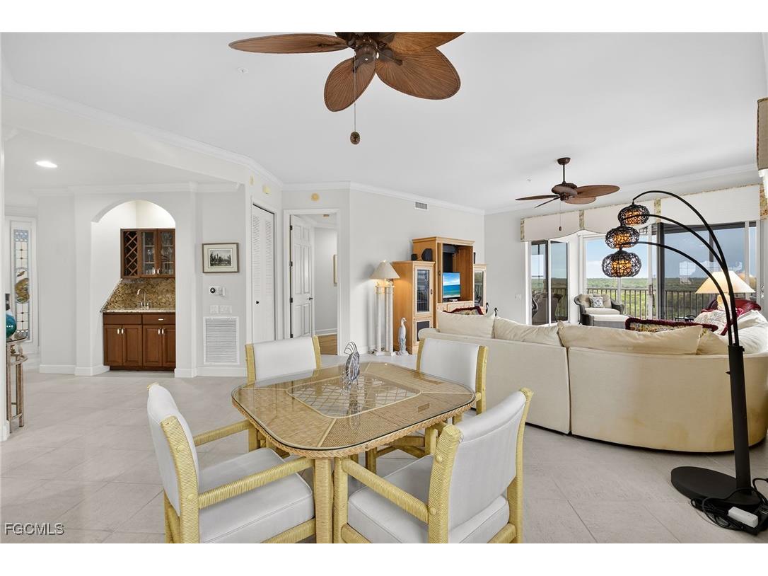 9121 Southmont Cove #406 Fort Myers FL 33908 2026002194 image1