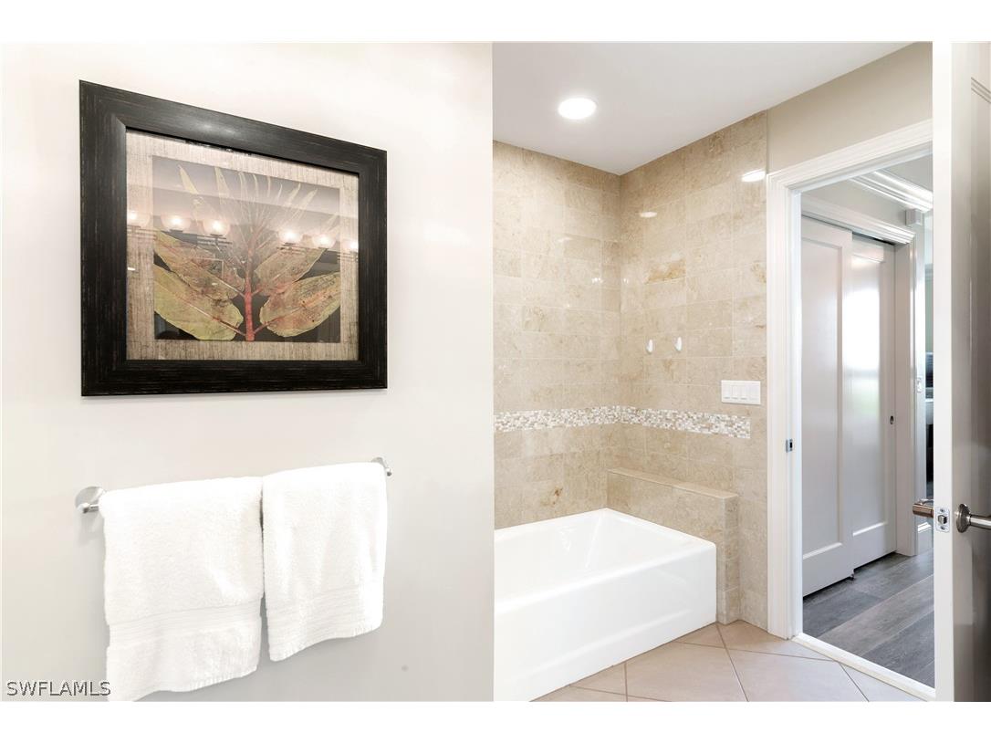 9123 Strada Place #7207 Naples FL 34108 226011505 image13