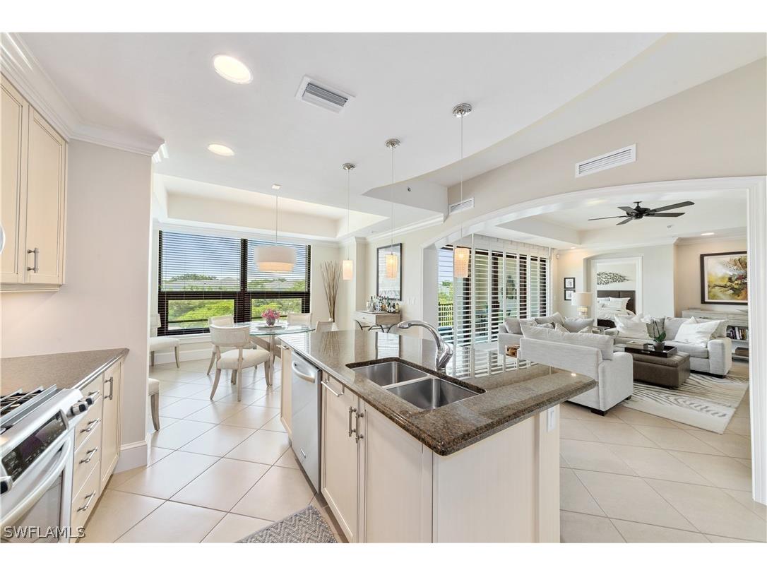 9123 Strada Place #7207 Naples FL 34108 226011505 image5