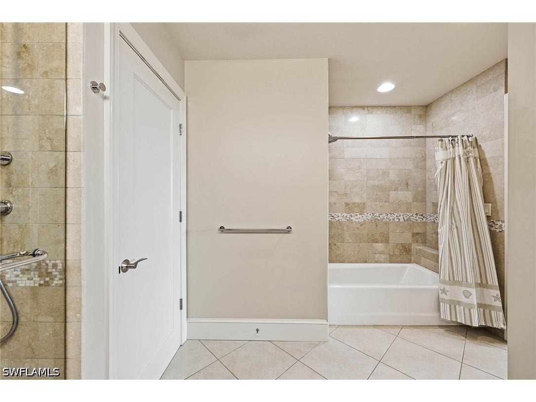 9123 Strada Place #7307 Naples FL 34108 226024720 image15