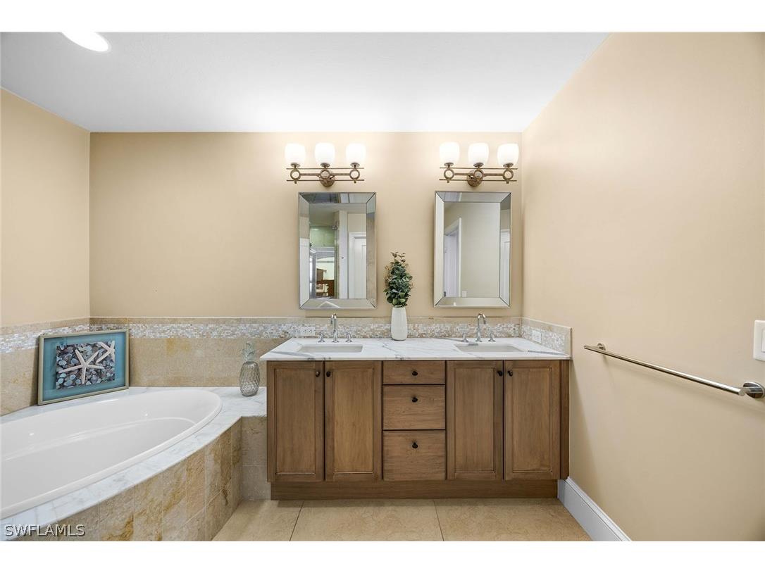 9123 Strada Place #7501 Naples FL 34108 226007660 image13