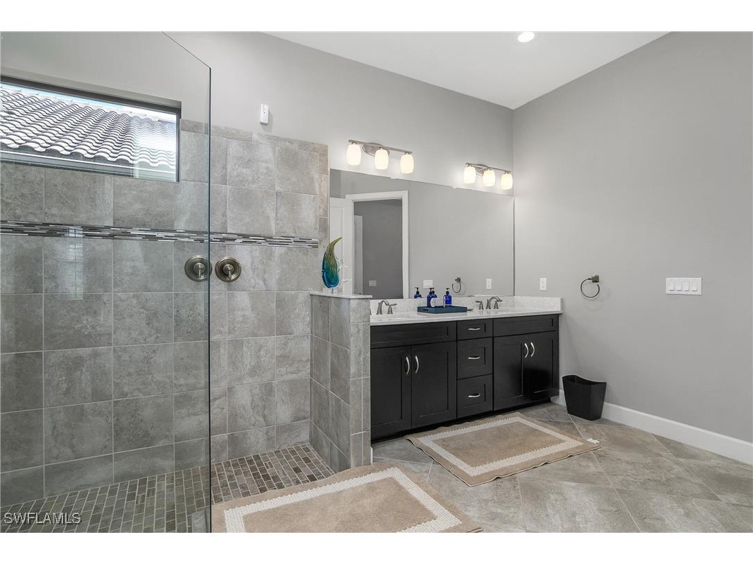 9126 Trivoli Terrace Naples FL 34119 225061084 image29