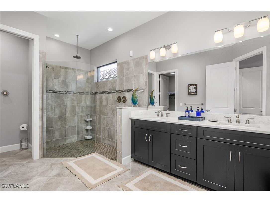 9126 Trivoli Terrace Naples FL 34119 225061084 image30