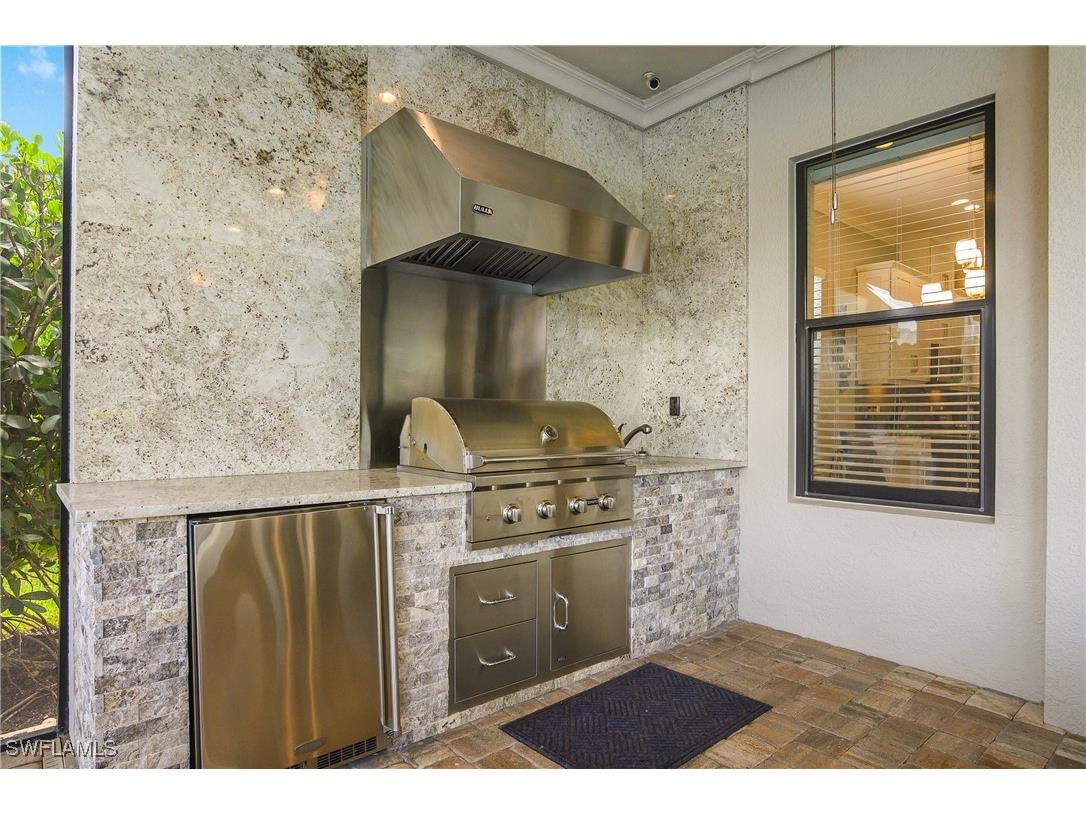 9126 Trivoli Terrace Naples FL 34119 225061084 image7