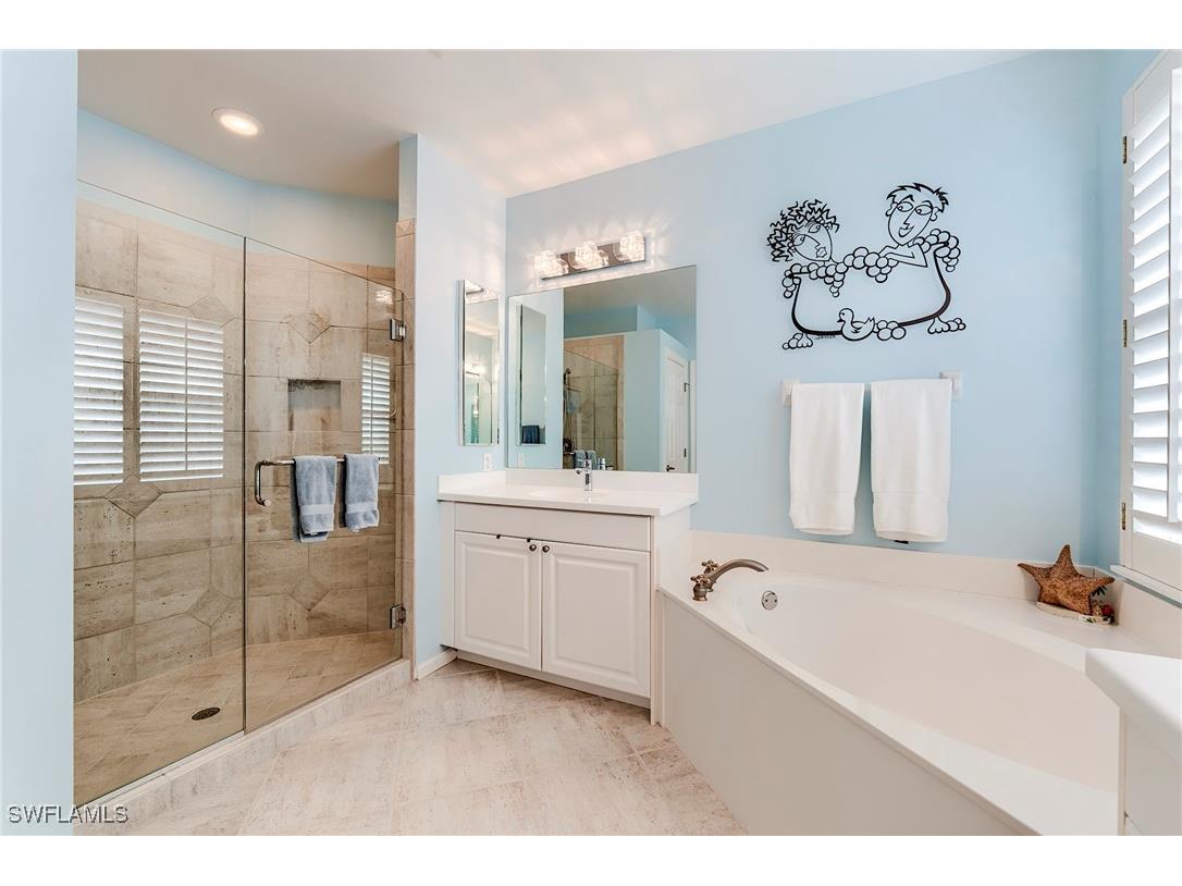 9127 Falling Leaf Drive Estero FL 34135 225071485 image32