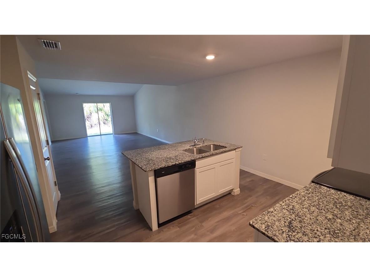 9129 Aegean Circle Lehigh Acres FL 33936 2025022869 image8