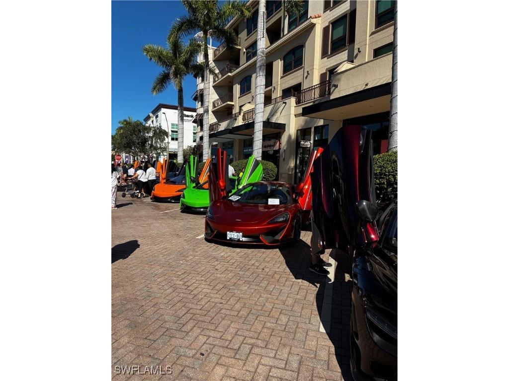 913 Carrick Bend Circle #202 Naples FL 34110 225079932 image41