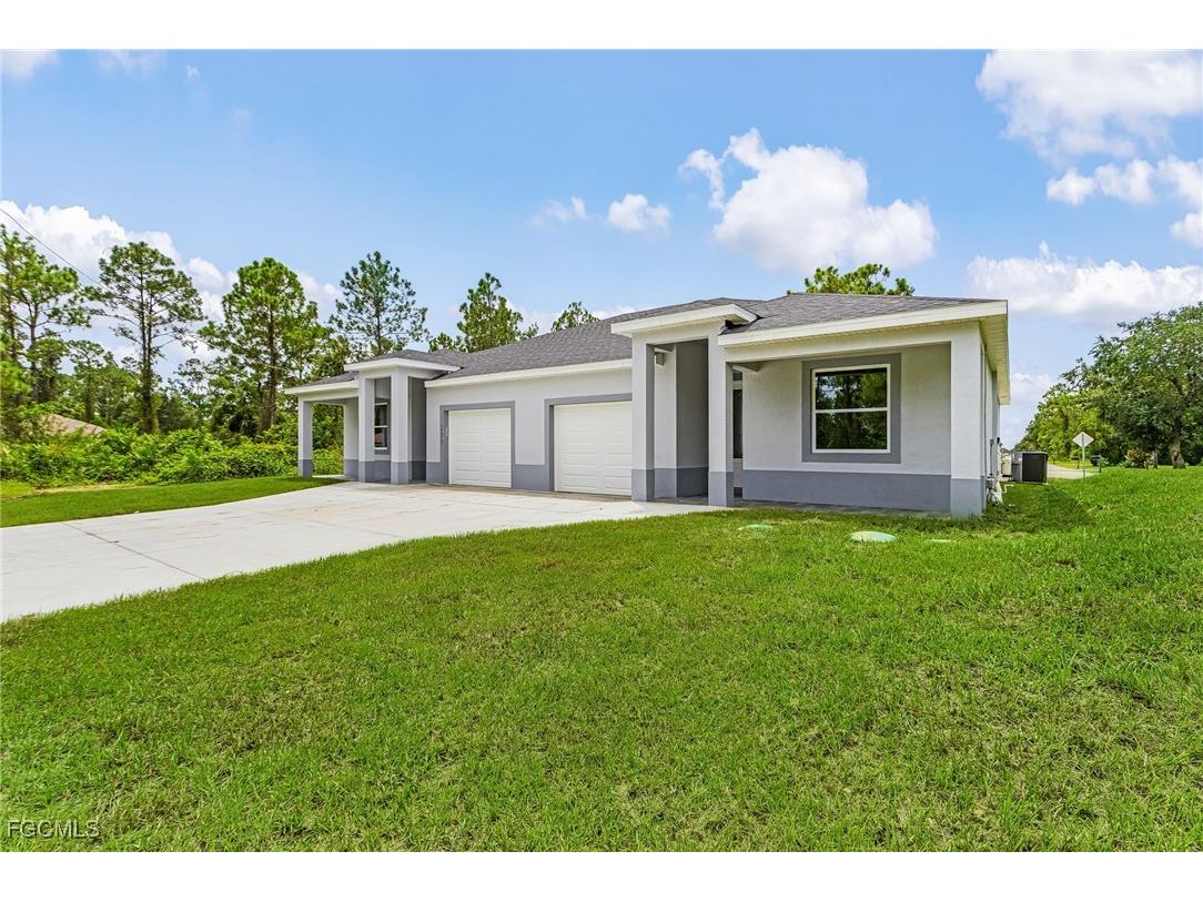 913 E 12th Street Lehigh Acres FL 33972 2025017300 image1