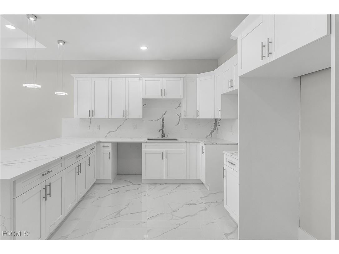 913 E 12th Street Lehigh Acres FL 33972 2025017300 image10