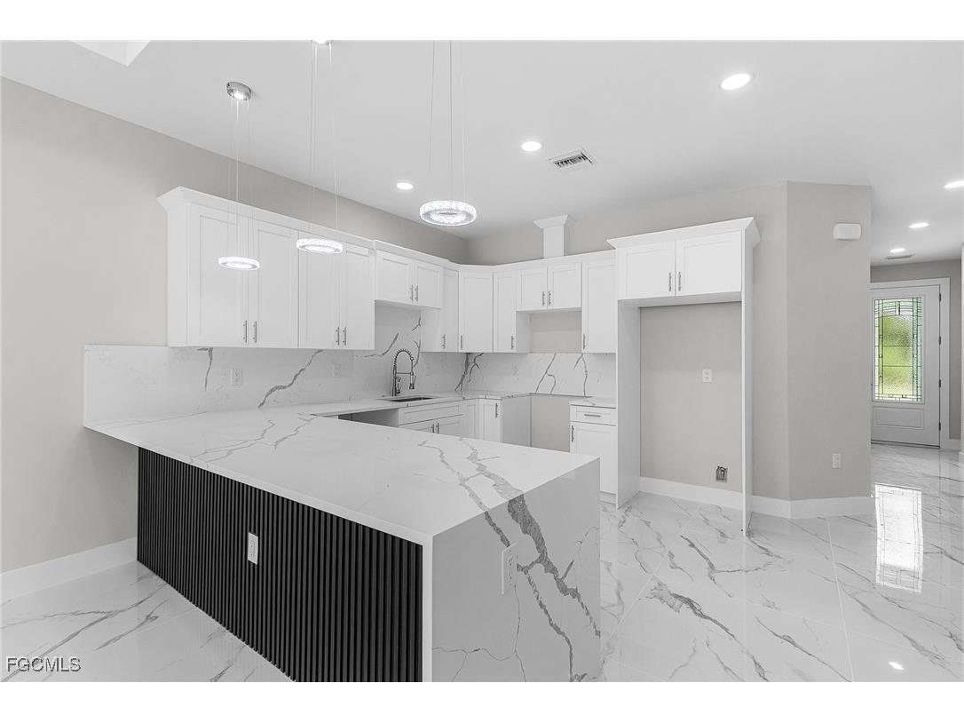 913 E 12th Street Lehigh Acres FL 33972 2025017300 image11