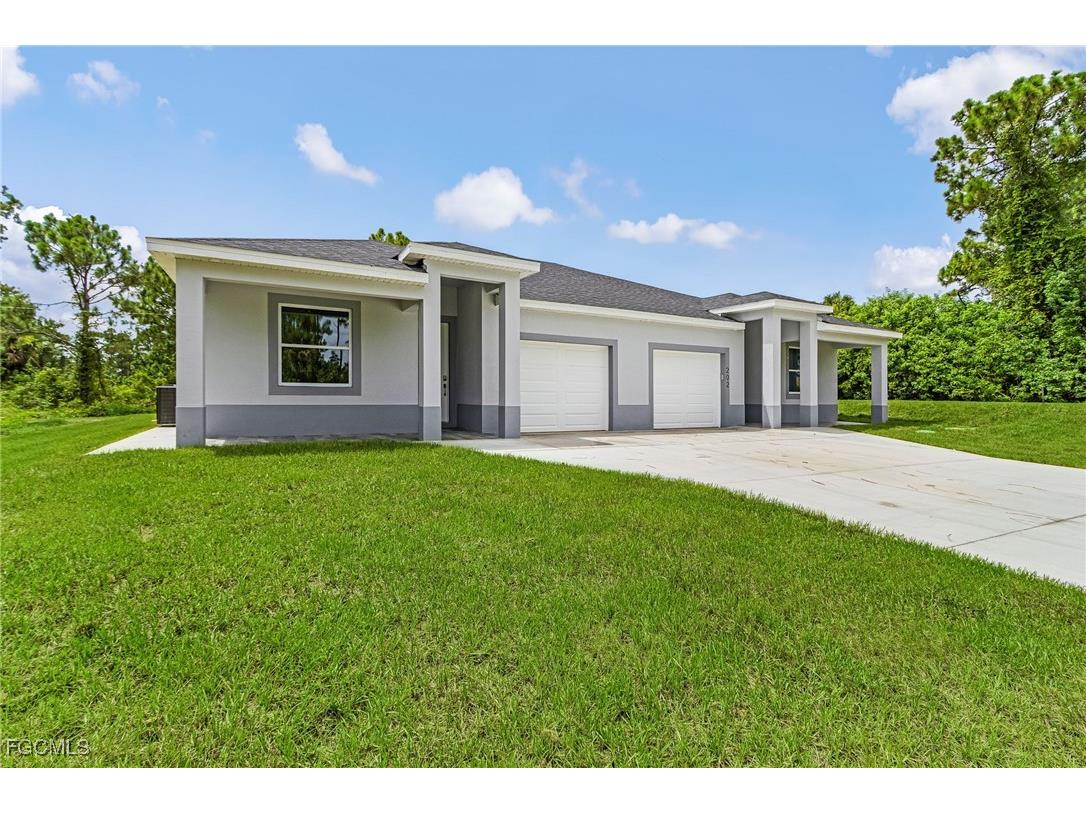 913 E 12th Street Lehigh Acres FL 33972 2025017300 image3