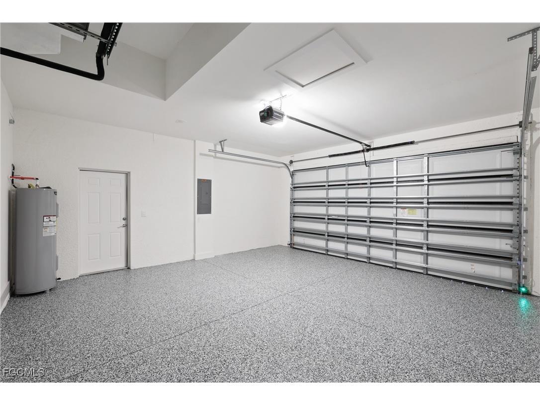 913 Embers Parkway W Cape Coral FL 33993 2025012485 image17