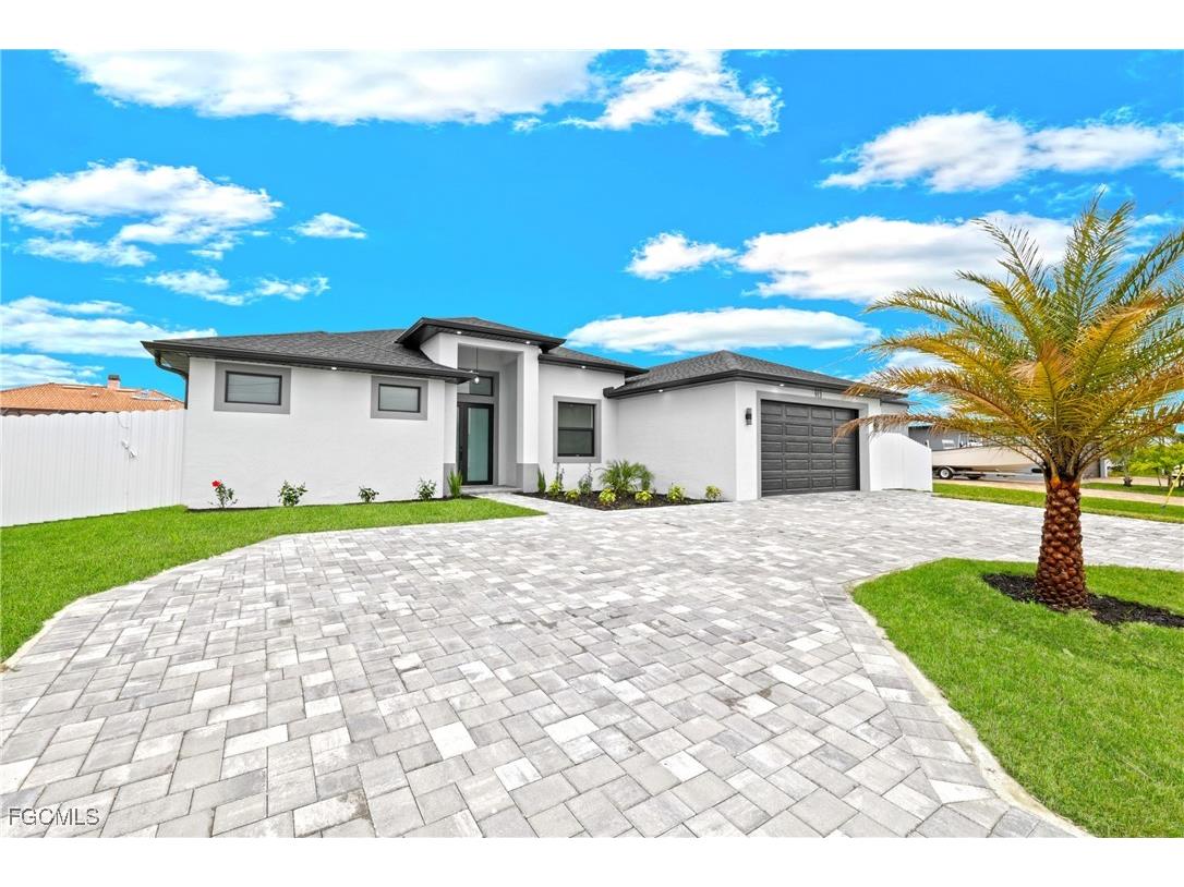 913 Embers Parkway W Cape Coral FL 33993 2025012485 image2