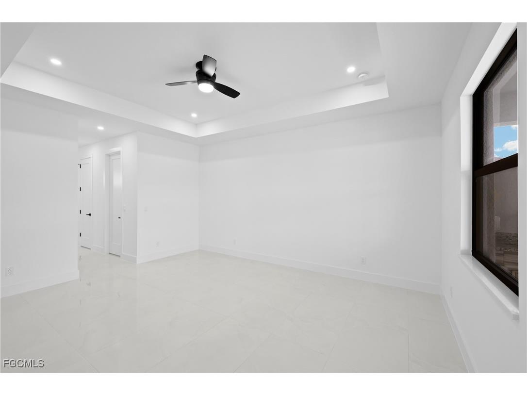 913 Embers Parkway W Cape Coral FL 33993 2025012485 image20