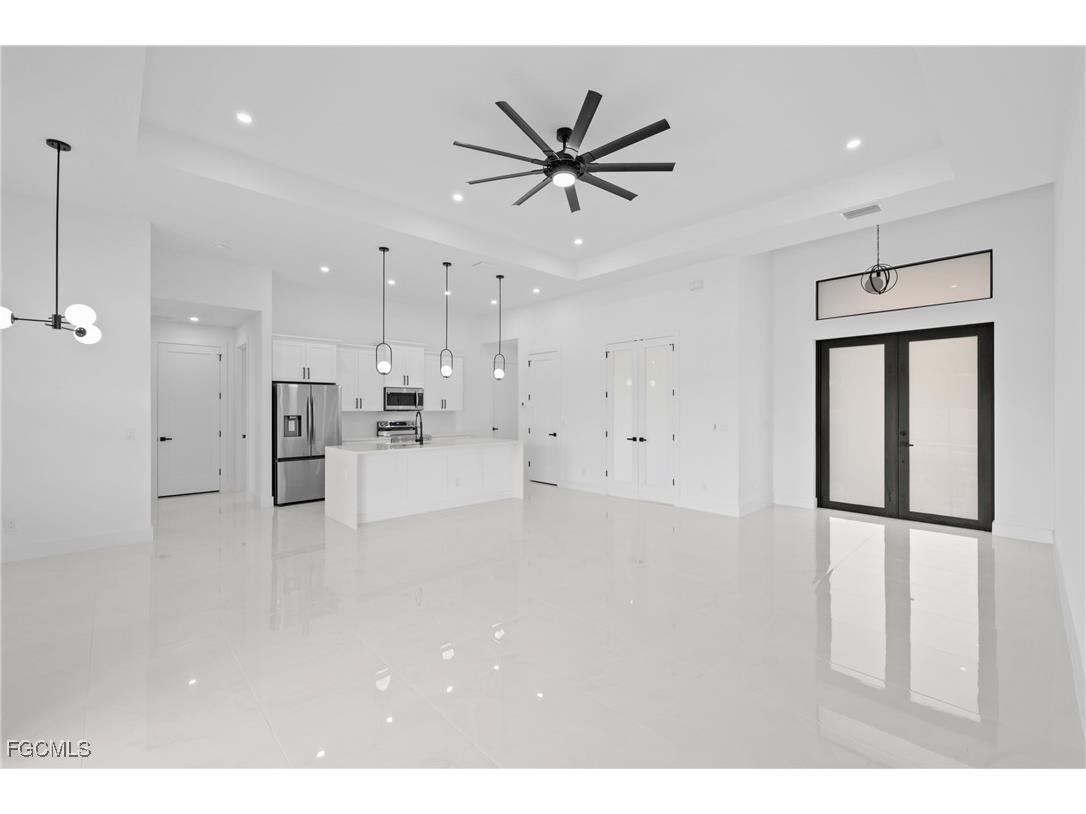 913 Embers Parkway W Cape Coral FL 33993 2025012485 image24