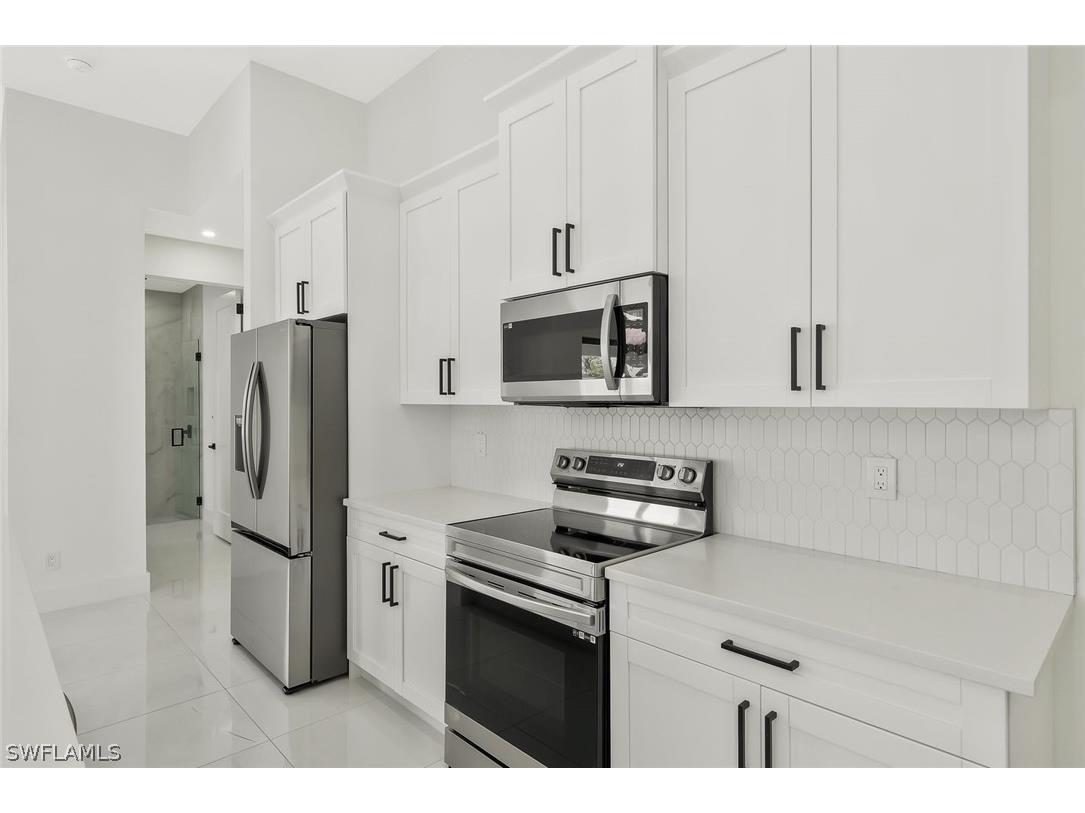 913 Embers Parkway W Cape Coral FL 33993 226011295 image12
