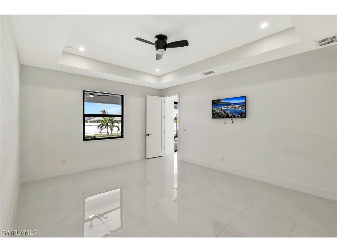 913 Embers Parkway W Cape Coral FL 33993 226011295 image14