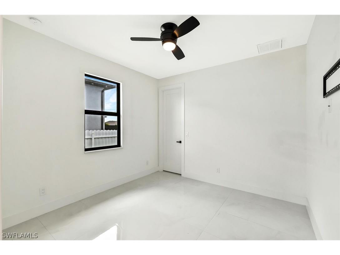 913 Embers Parkway W Cape Coral FL 33993 226011295 image17