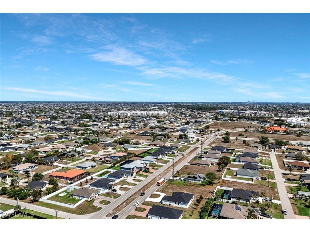 913 Embers Parkway W Cape Coral FL 33993 226011295 image39