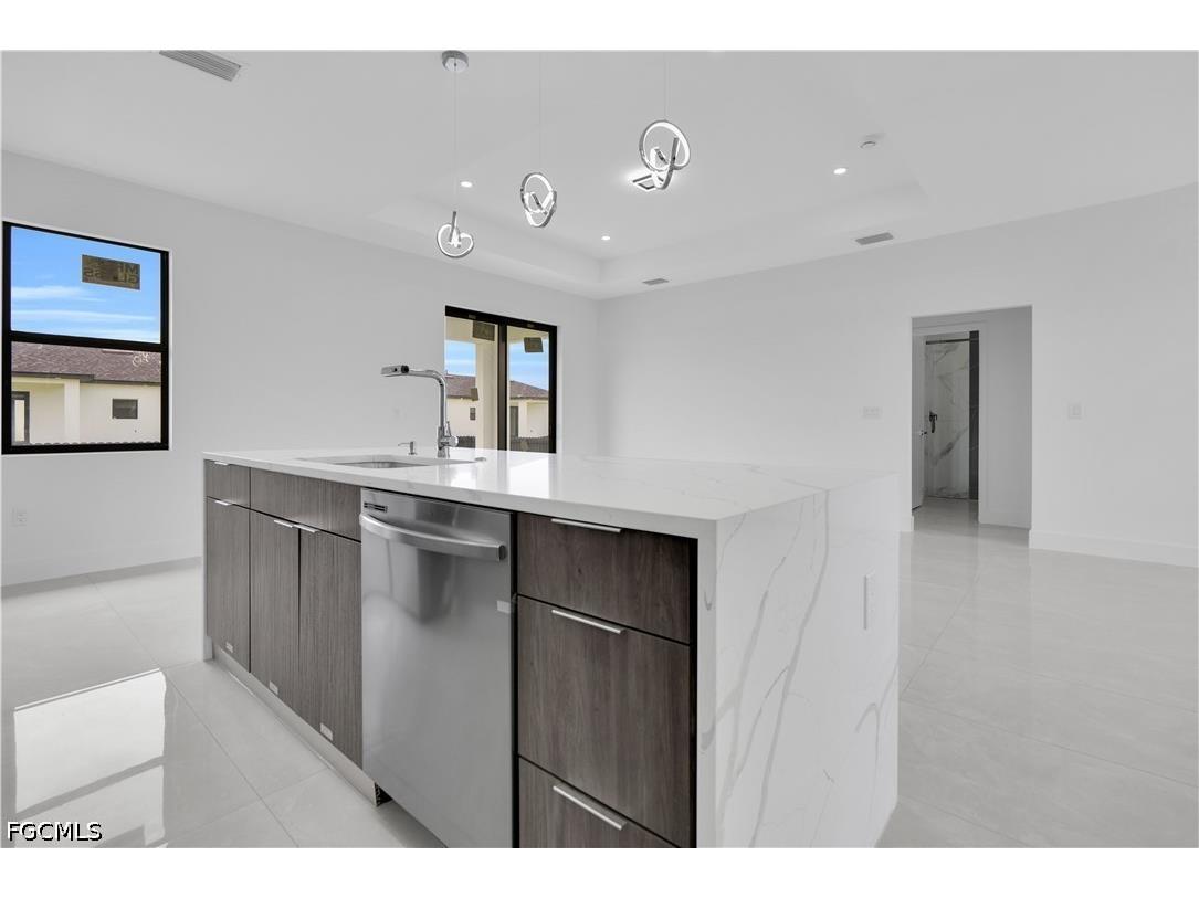 913 Mildred Avenue S Lehigh Acres FL 33974 2026019174 image35