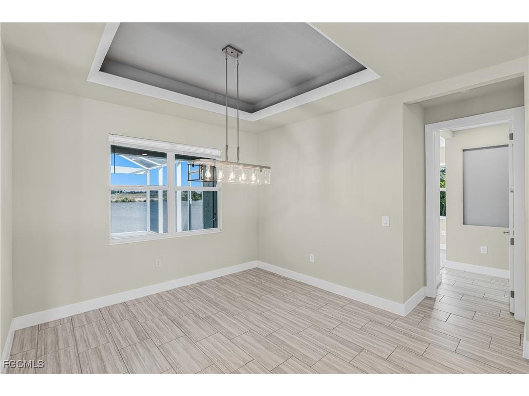 913 NW 33rd Place Cape Coral FL 33993 2025022588 image16