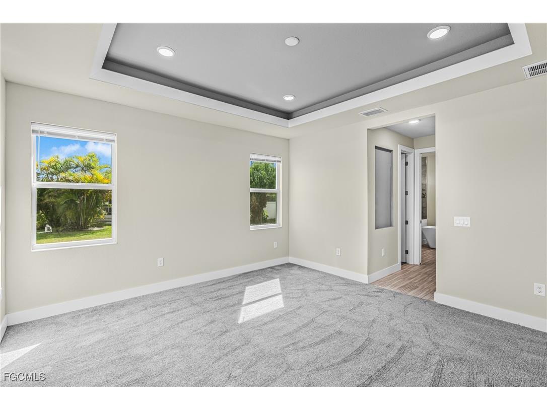 913 NW 33rd Place Cape Coral FL 33993 2025022588 image24