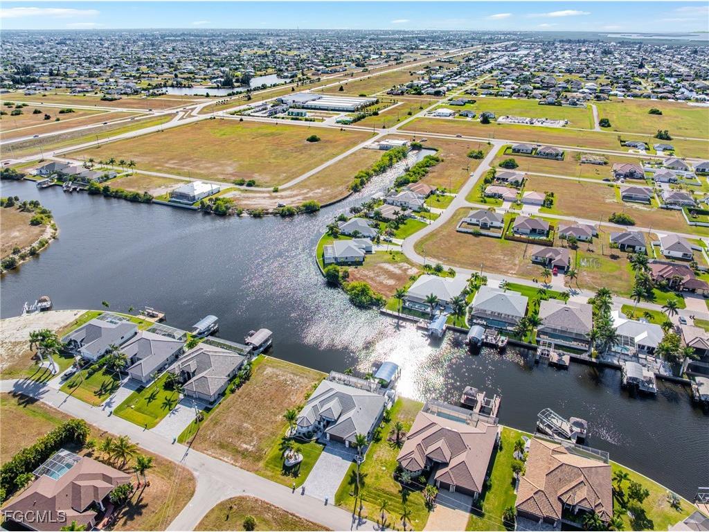 913 NW 33rd Place Cape Coral FL 33993 2025022588 image45