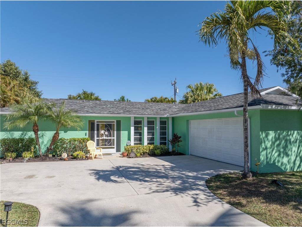 913 SE 26th Terrace Cape Coral FL 33904 2026007219 image1