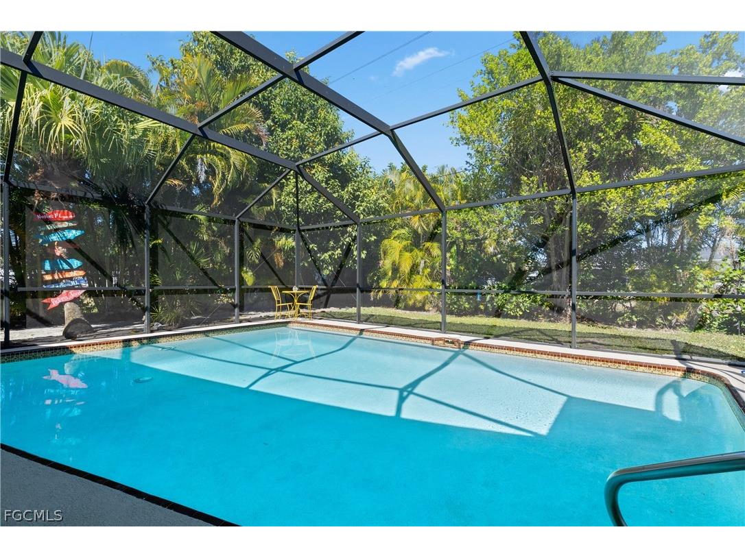 913 SE 26th Terrace Cape Coral FL 33904 2026007219 image11