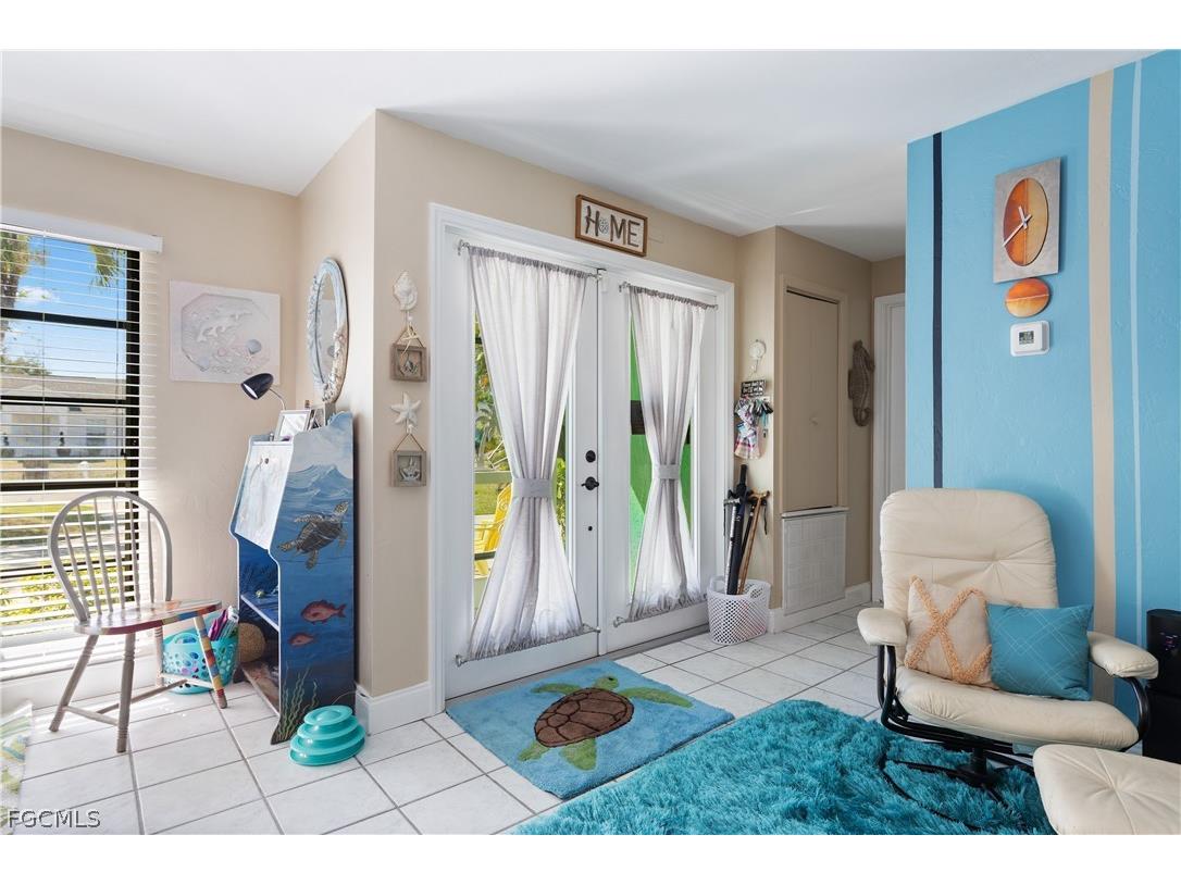 913 SE 26th Terrace Cape Coral FL 33904 2026007219 image14