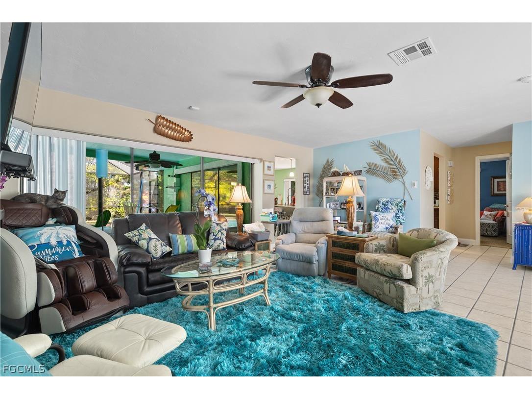 913 SE 26th Terrace Cape Coral FL 33904 2026007219 image17