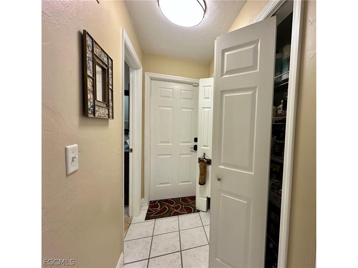 913 SE 26th Terrace Cape Coral FL 33904 2026007219 image27