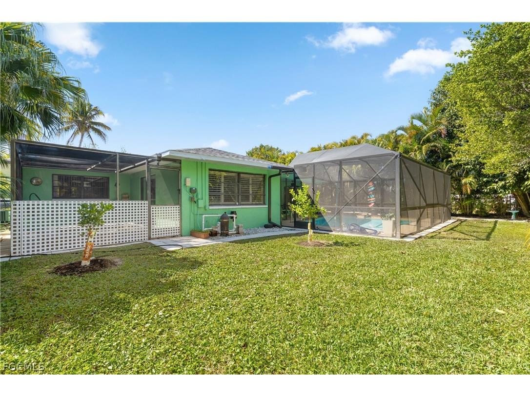 913 SE 26th Terrace Cape Coral FL 33904 2026007219 image44