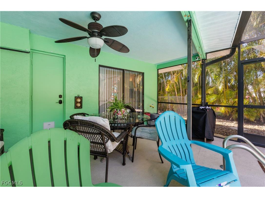 913 SE 26th Terrace Cape Coral FL 33904 2026007219 image8