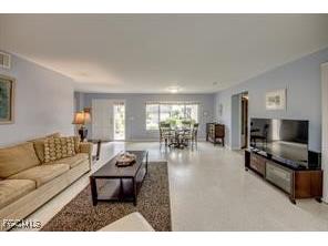 913 SE 43rd Terrace Cape Coral FL 33904 2025025043 image10