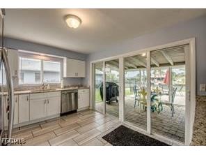 913 SE 43rd Terrace Cape Coral FL 33904 2025025043 image14