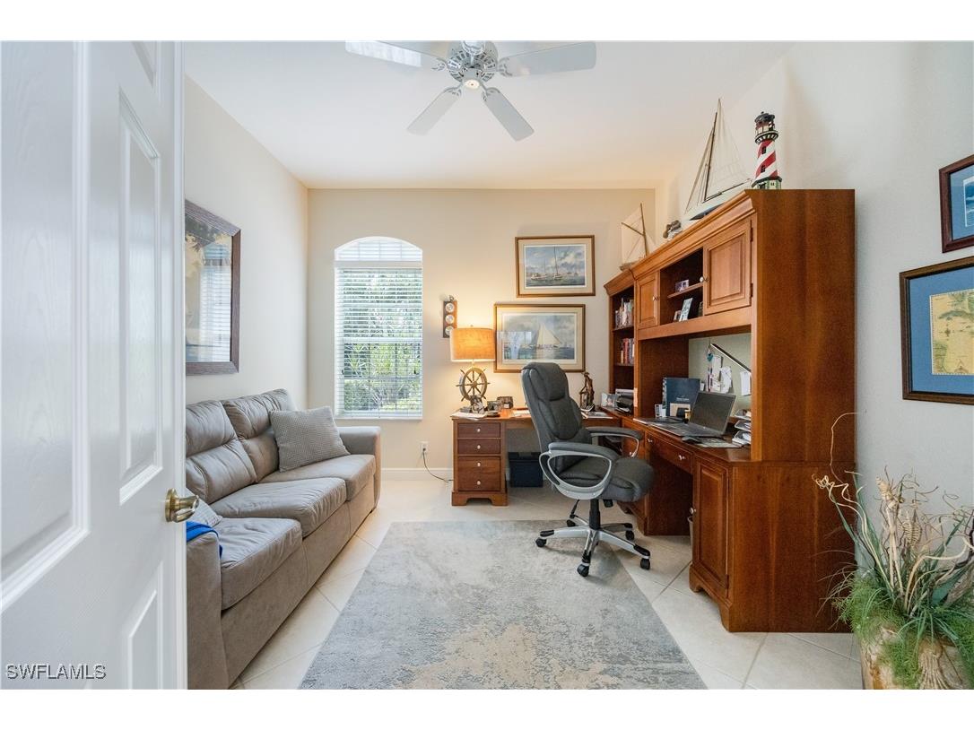 913 Vistana Circle #7 Naples FL 34119 225074740 image11