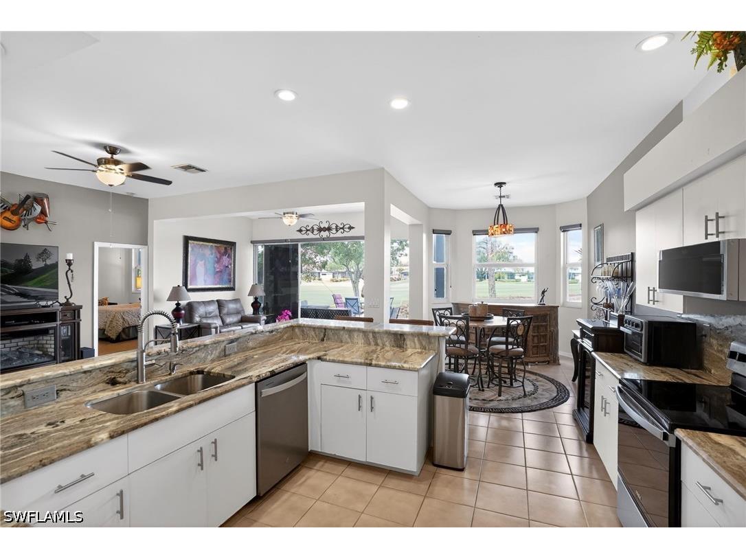 9131 Old Hickory Circle Fort Myers FL 33912 226014473 image16