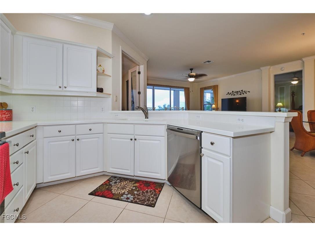 9131 Southmont Cove #205 Fort Myers FL 33908 2025010395 image17