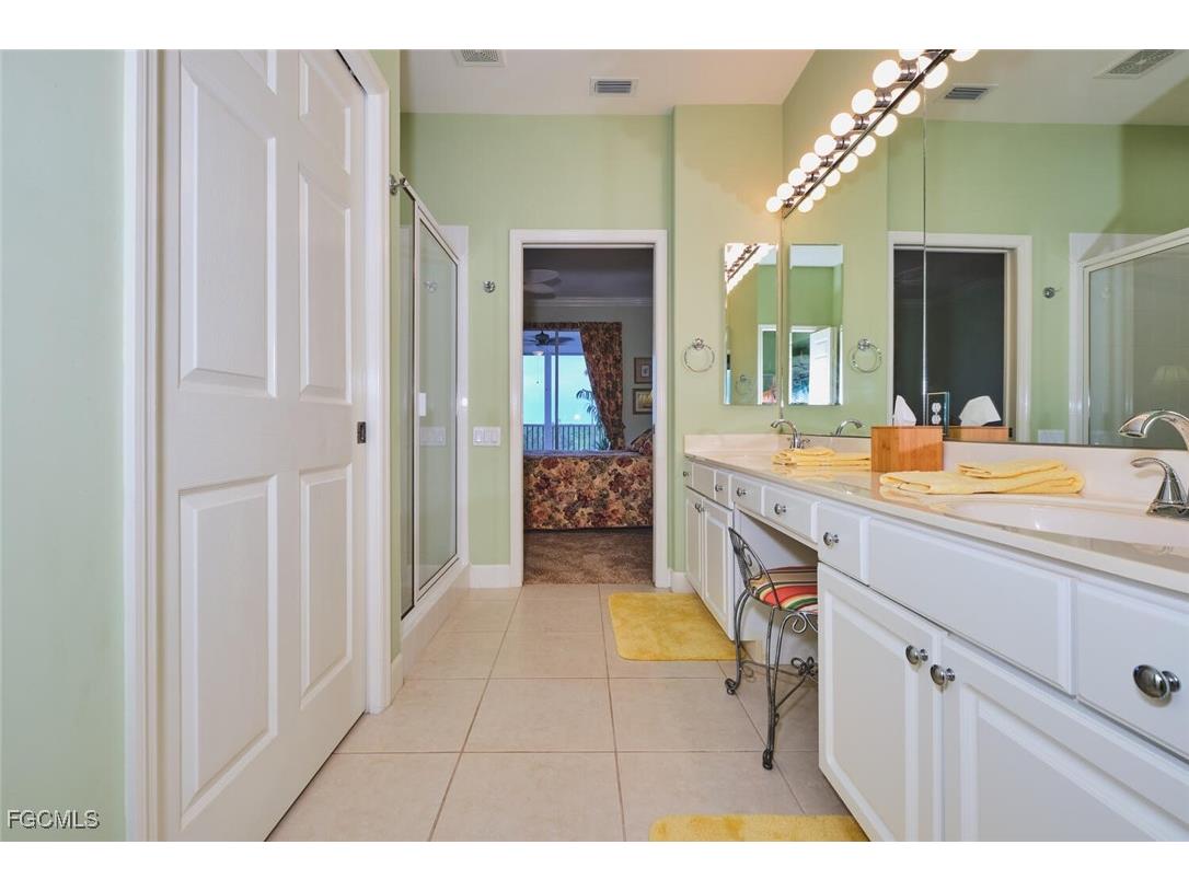 9131 Southmont Cove #205 Fort Myers FL 33908 2025010395 image39