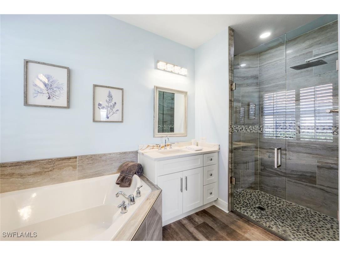 9132 Crystal Court Naples FL 34120 225075122 image23