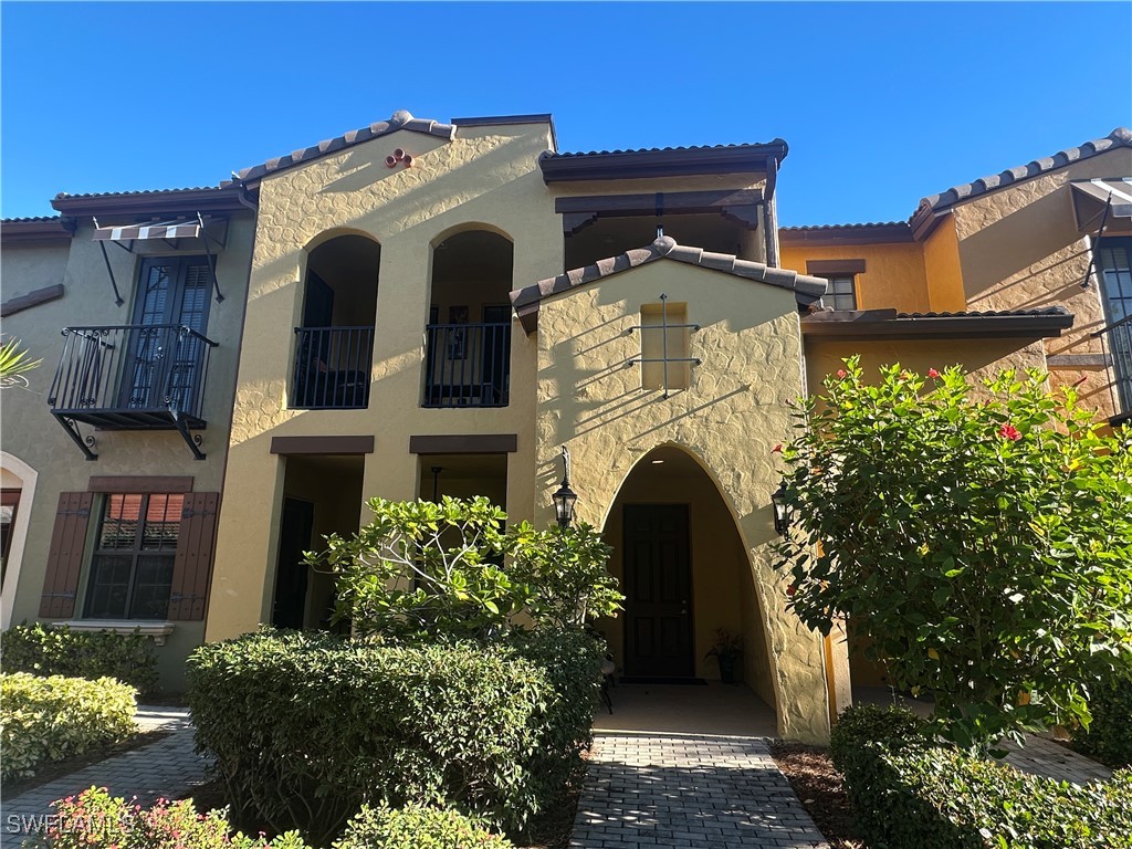9134 Chula Vista Street #12504 Naples FL 34113 225072544 image1