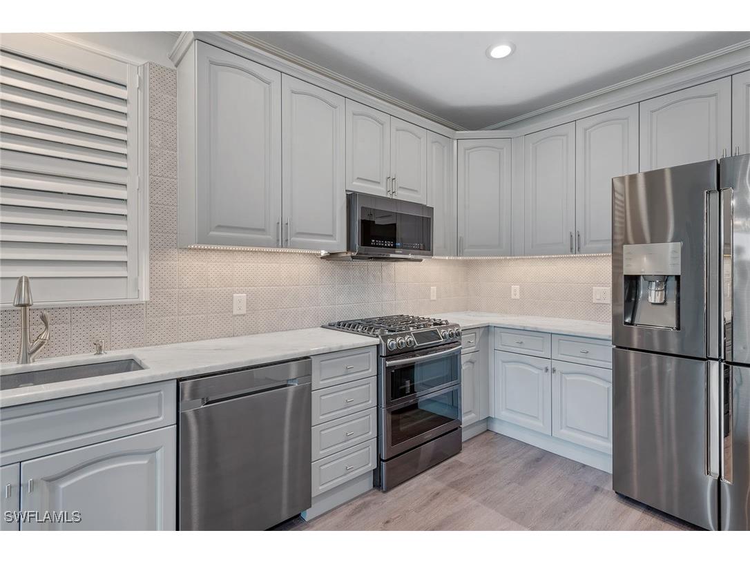 9134 Cherry Oaks Lane #102 Naples FL 34114 225073887 image7