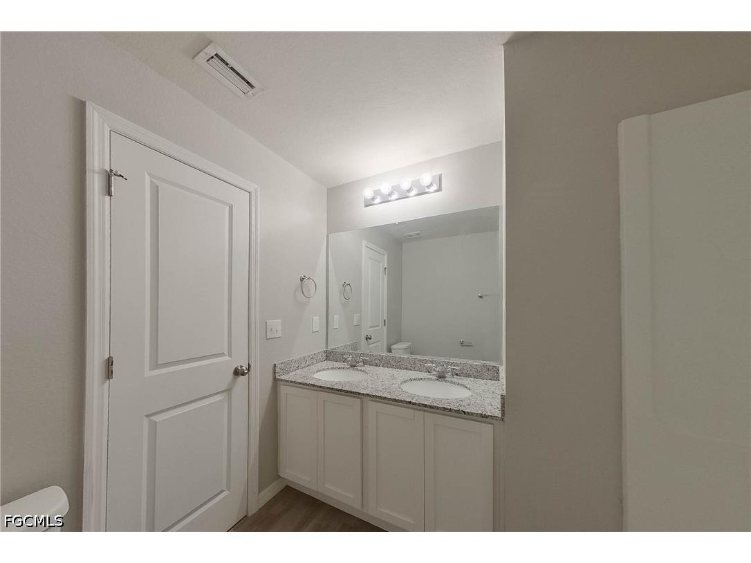9135 Aegean Circle Lehigh Acres FL 33936 2026028257 image12