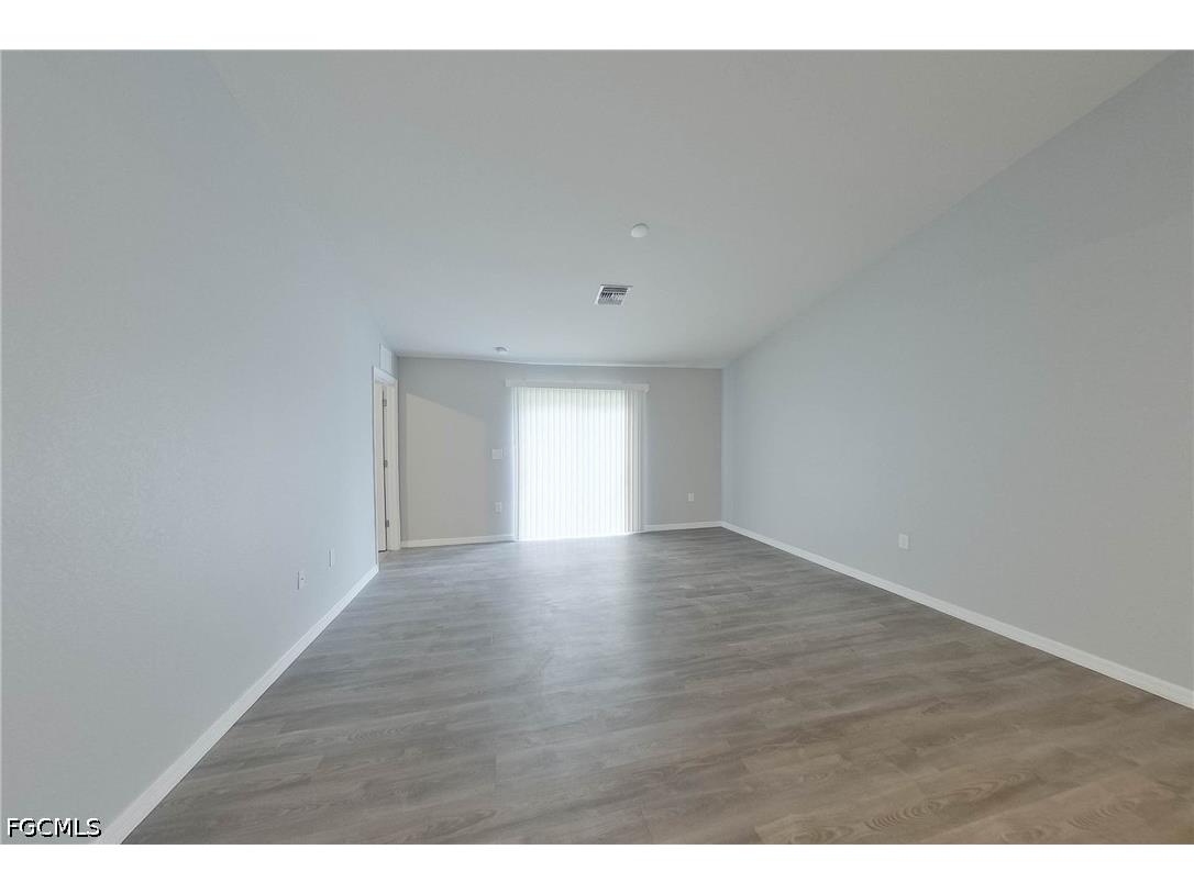 9135 Aegean Circle Lehigh Acres FL 33936 2026028257 image4