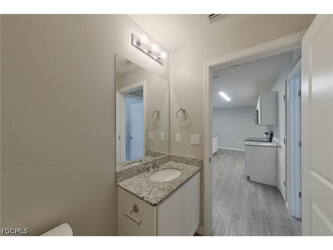9135 Aegean Circle Lehigh Acres FL 33936 2026028257 image6