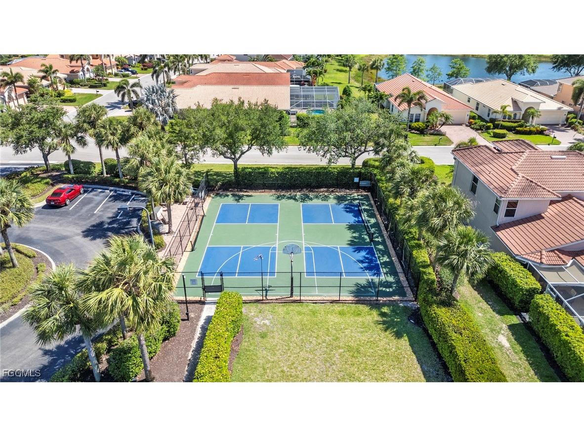 9135 Astonia Way Estero FL 33967 2025008257 image49