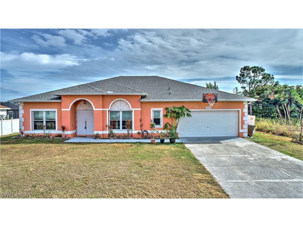 914 Abrams Boulevard Lehigh Acres FL 33971 223005827 image1