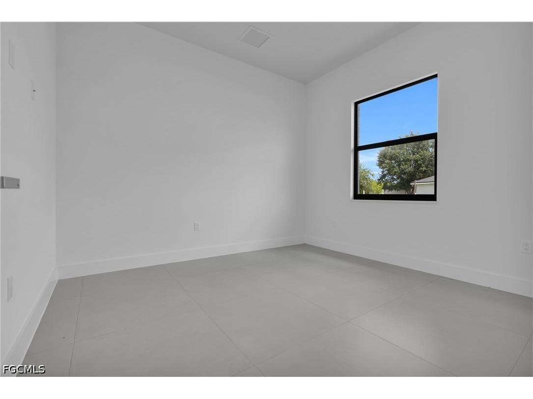 914 Chiquita Boulevard N Cape Coral FL 33993 2026024210 image18